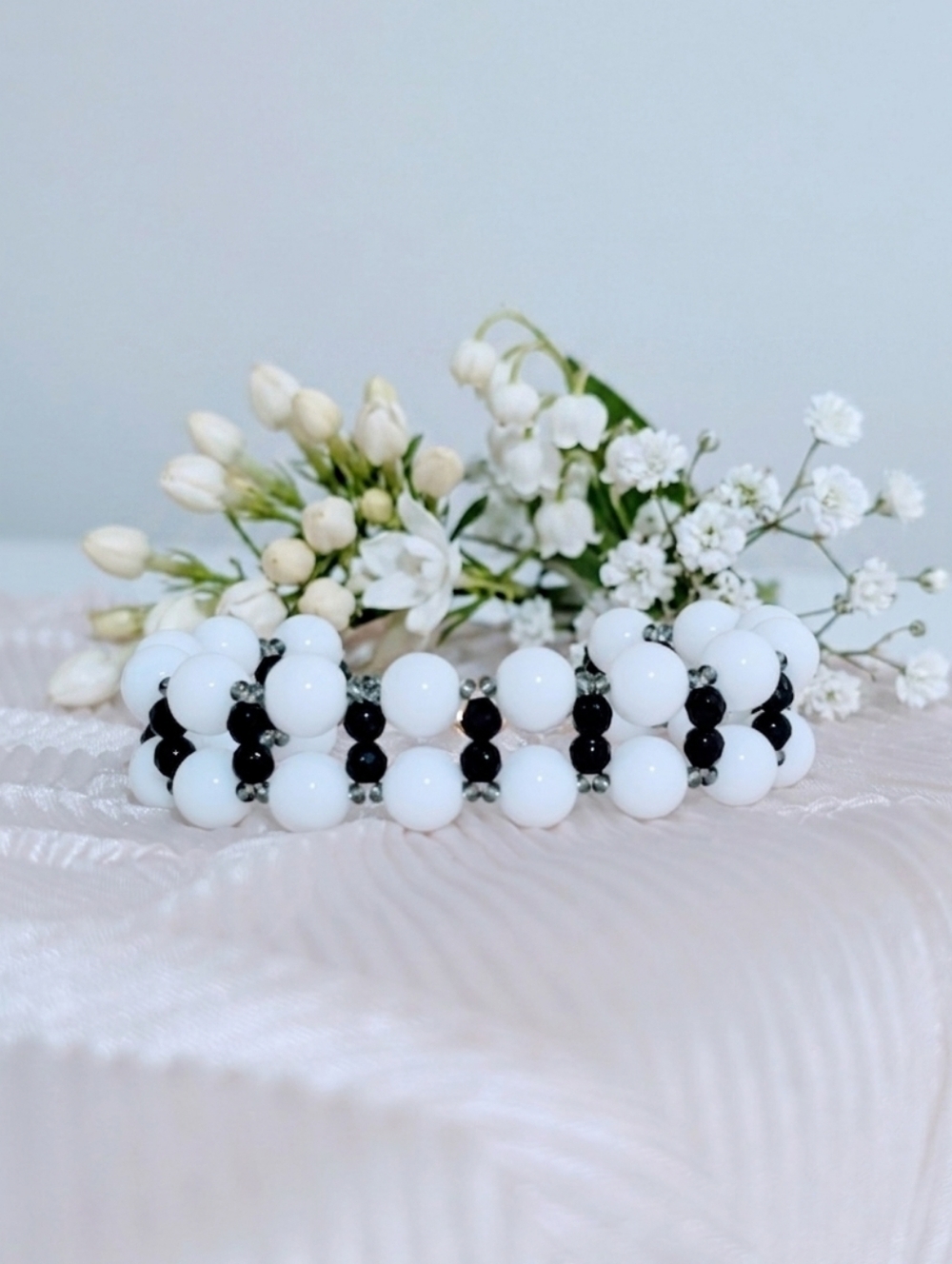 Agate/Onyx Czech Glass Seed Beaded Bracelet